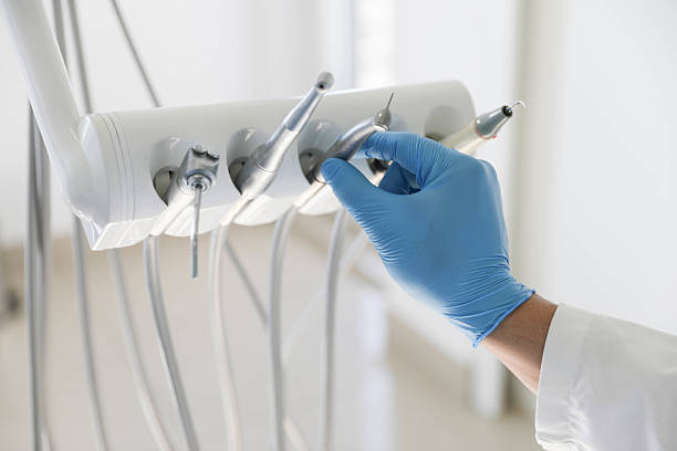 Professional Dental Veneers technician working in Knoxville, TN